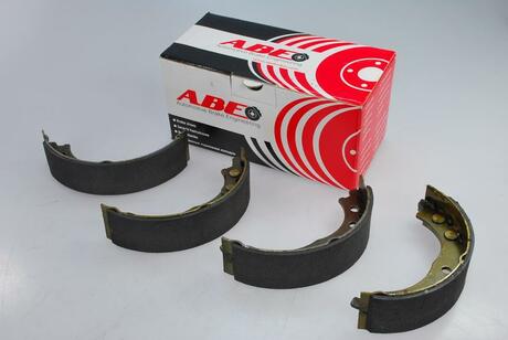 CRP002ABE ABE Комплект тормозных колодок, стояночная тормозная система