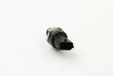 0 281 006 053 BOSCH Елемент системи Common Rail