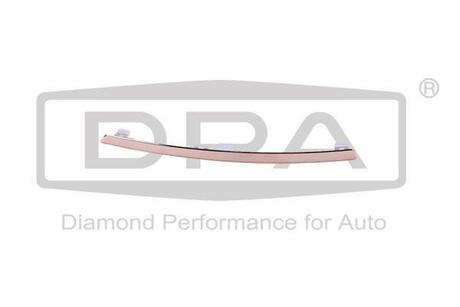 88071186702 DPA Молдинг бампера переднего правый Audi Q7 (06-15) ()