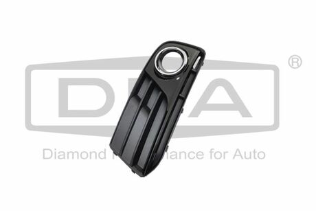 88071823102 DPA Решетка протифотуманной фары левая с кольцом Audi Q5 (08-) ()