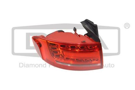 89451699902 DPA Фонарь правый внешний LED Audi A4 (08-12) ()