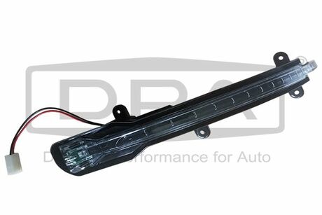 89491786802 DPA Указатель поворота зкркала заднего вида правый Audi Q7 (06-15) ()