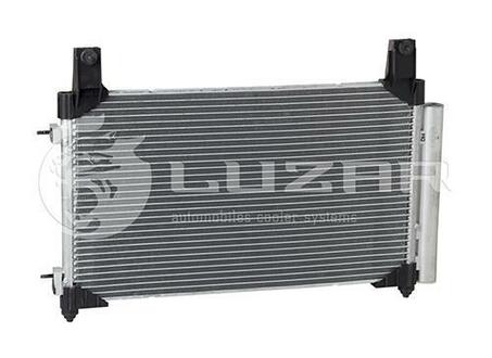 LRAC 0575 LUZAR Радиатор кондиционера з ресивером Matiz (05-) ()