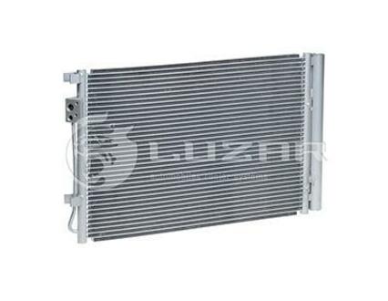 LRAC 08L4 LUZAR Радиатор кондиционера Solaris 1.4/1.6 (10-) АКПП/МКПП з ресивером 530*371*16 ()