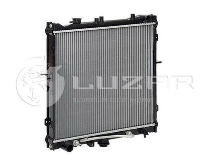 LRc 08122 LUZAR Радиатор охлаждения Sportage 2.0 (93-) АКПП ()