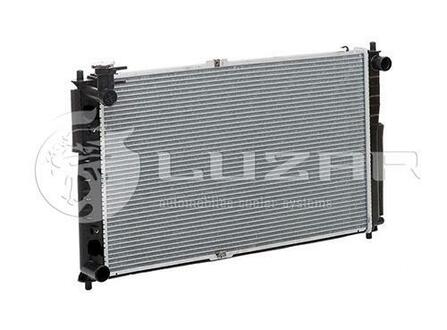 LRc 08C5 LUZAR Радиатор охлаждения Carnival 2.5 (98-) МКПП ()