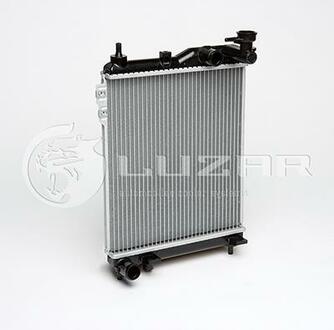 LRc HUGz02320 LUZAR Радиатор охлаждения Getz 1.1/1.3/1.4/1.6 (02-) МКПП 308*370*16 (алюм) ()
