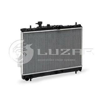 LRc HUMx01101 LUZAR Радиатор охлаждения Matrix 1.6/1.8 (01-) МКПП (алюм) ()