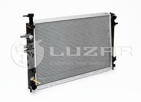 LRc KISt04380 LUZAR Радиатор охлаждения Tucson/Sportage (04-) 2.0/2.7 АКПП/МКПП (алюм) ()